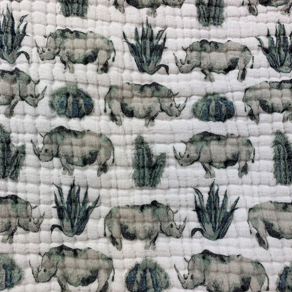 Aden and Anais Serengeti Rhino Dream Blanket - Picture 4 of 8